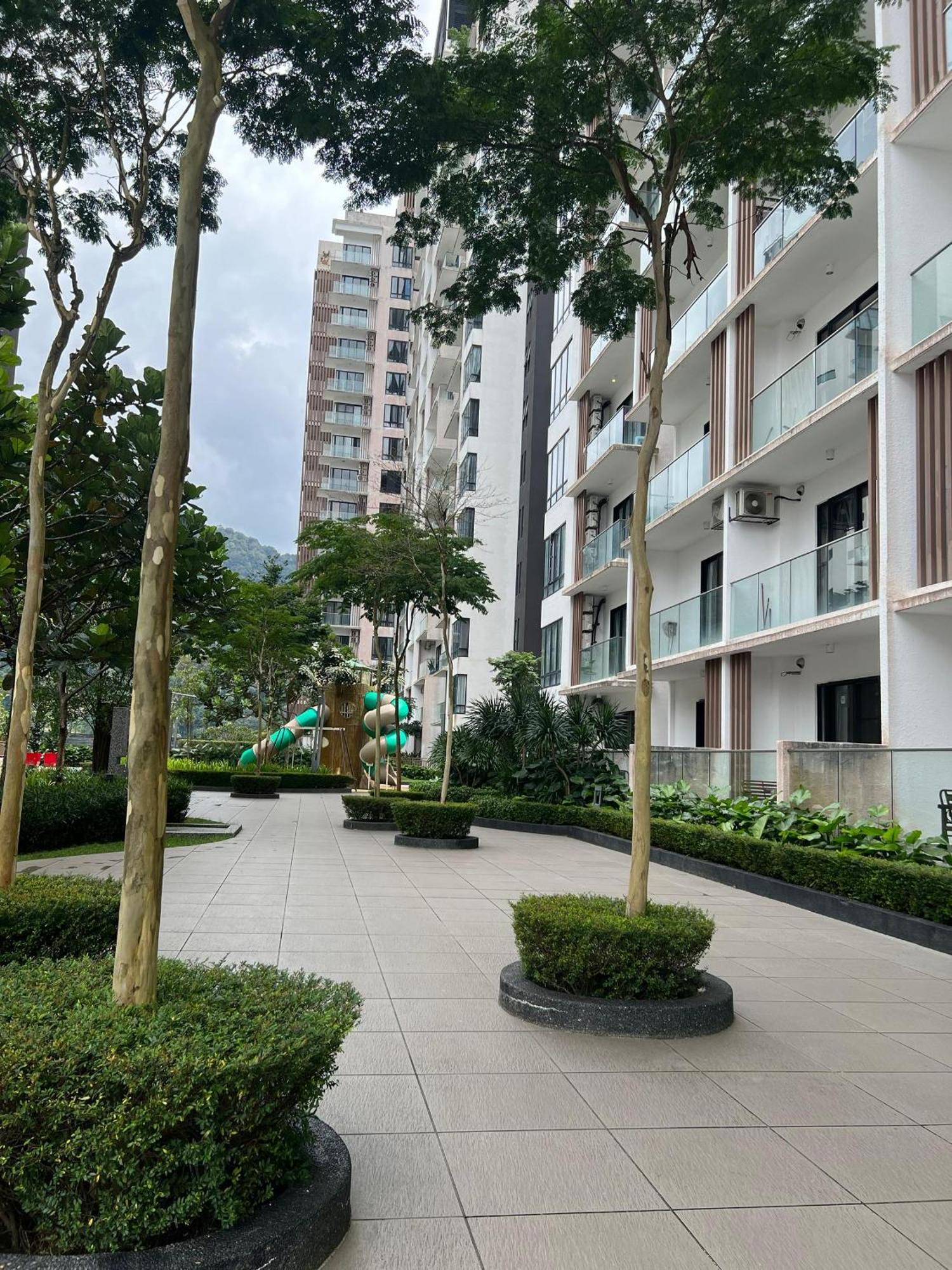 Midhill Genting 605, 1113, 1213 By Aurorahomes *