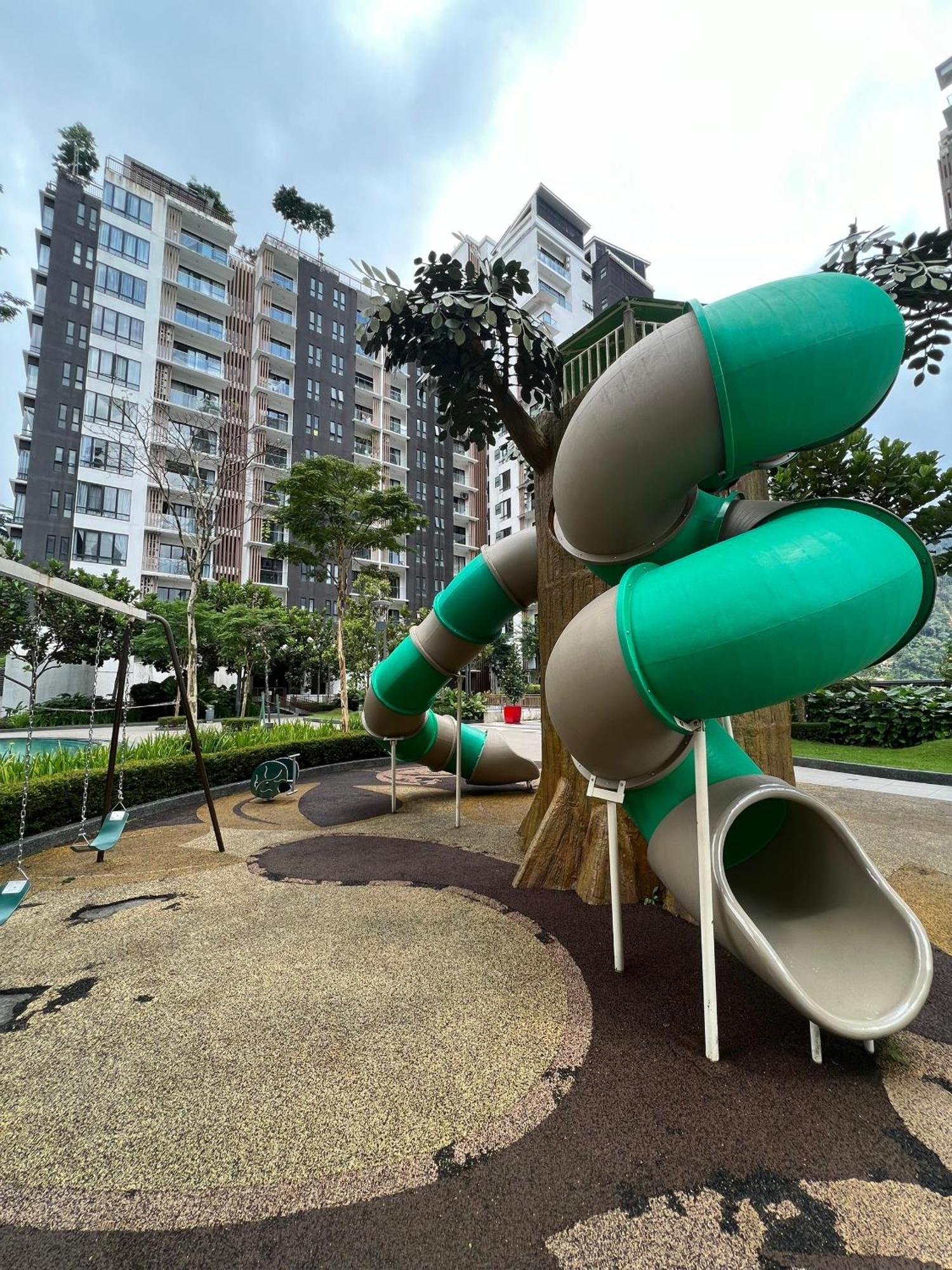 Midhill Genting 605, 1113, 1213 By Aurorahomes Genting Highlands